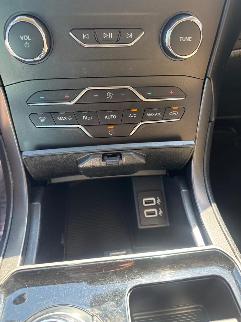 Ford Edge SE AWD 2020