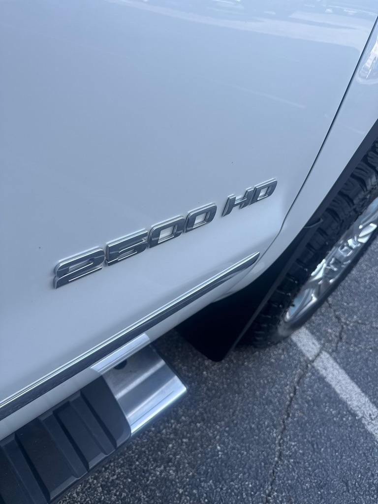 GMC Sierra 2500HD 4WD Crew Cab 153.7" SLT 2019