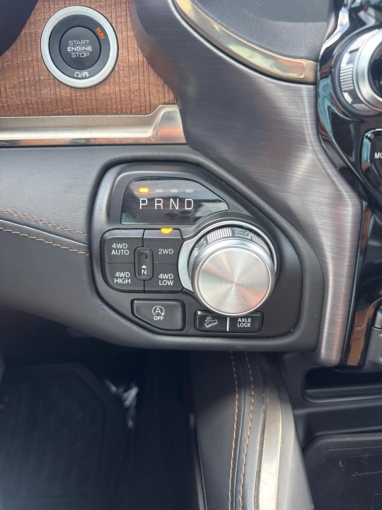 RAM 1500 Longhorn 4x4 Crew Cab 5'7" Box 2021