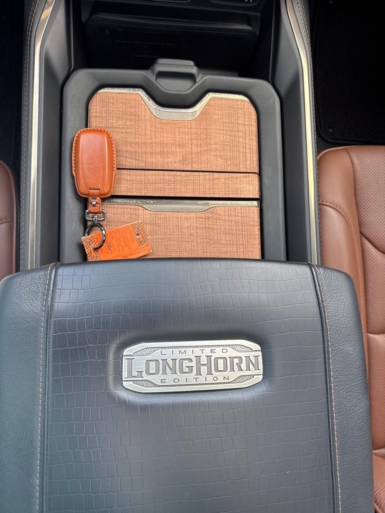 RAM 1500 Longhorn 4x4 Crew Cab 5'7" Box 2021
