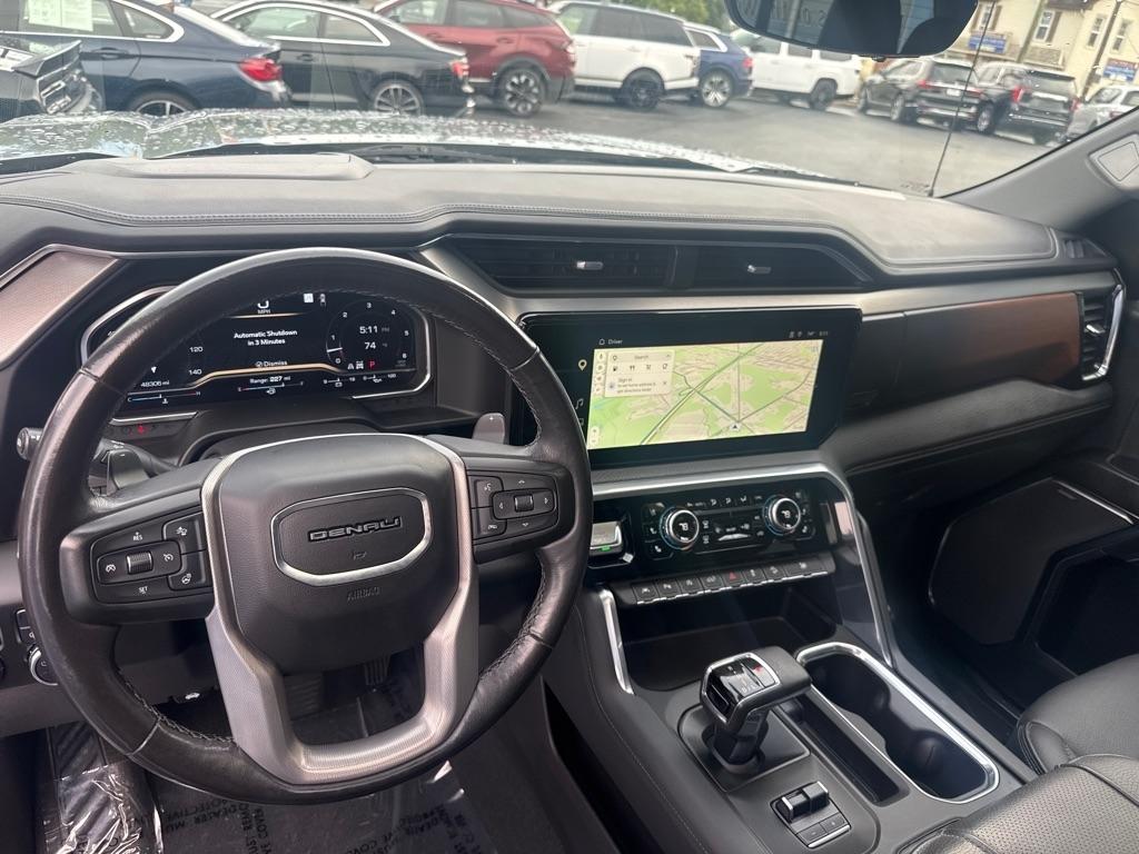 GMC Sierra 1500 4WD Crew Cab 147" Denali 2023