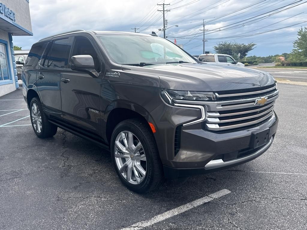 Chevrolet Tahoe 4WD 4dr High Country 2021