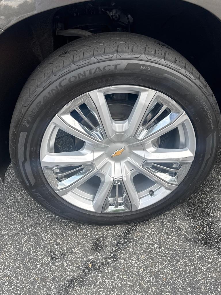 Chevrolet Tahoe 4WD 4dr High Country 2021