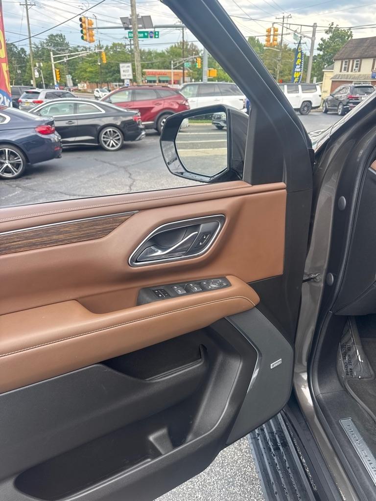 Chevrolet Tahoe 4WD 4dr High Country 2021