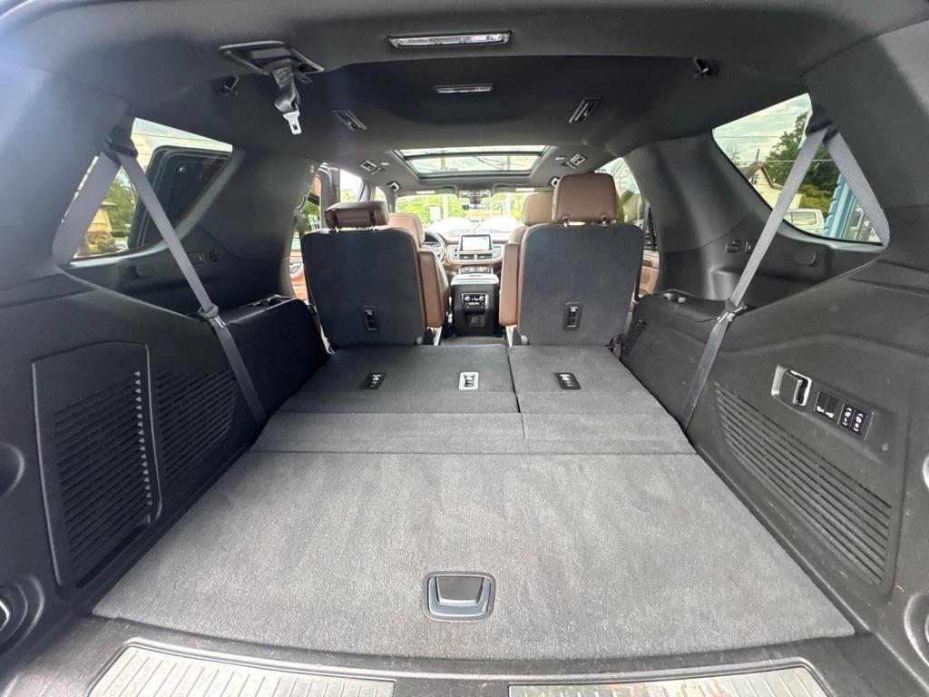 Chevrolet Tahoe 4WD 4dr High Country 2021