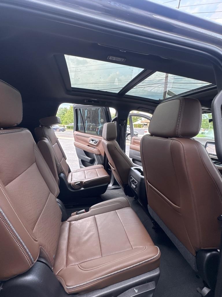 Chevrolet Tahoe 4WD 4dr High Country 2021