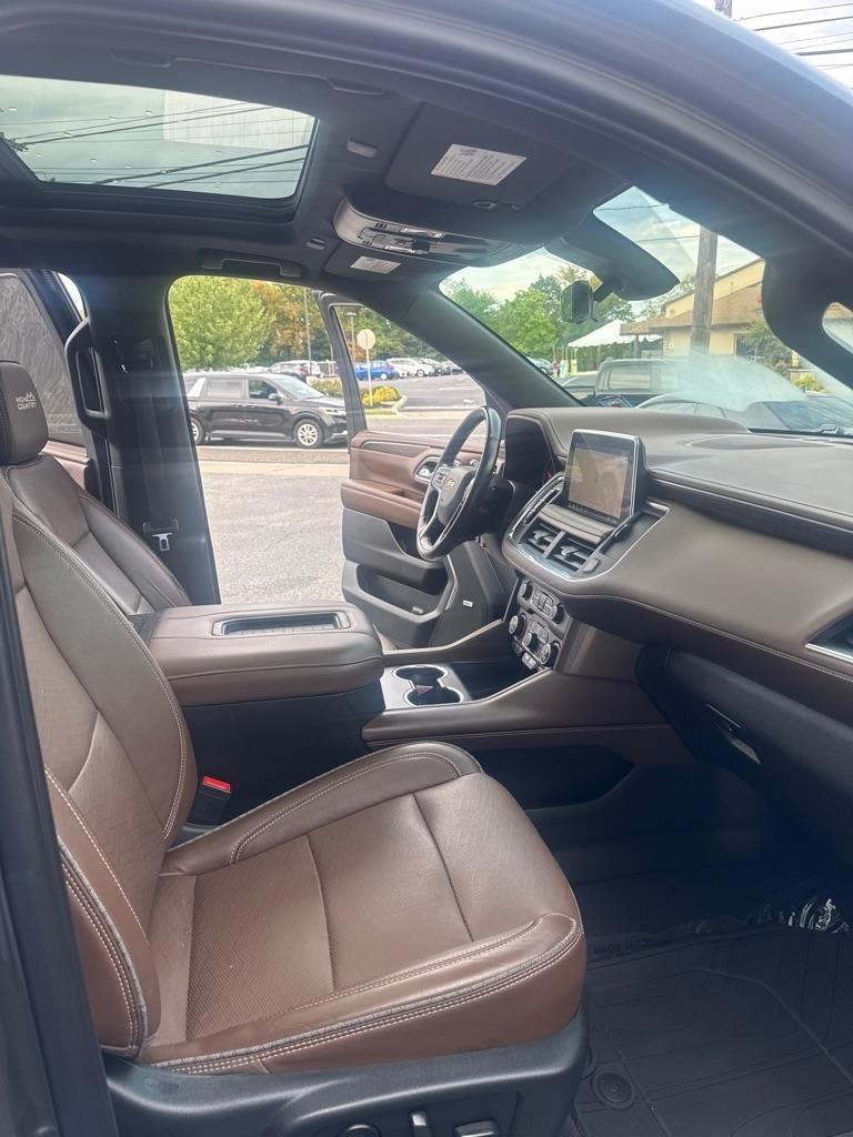 Chevrolet Tahoe 4WD 4dr High Country 2021