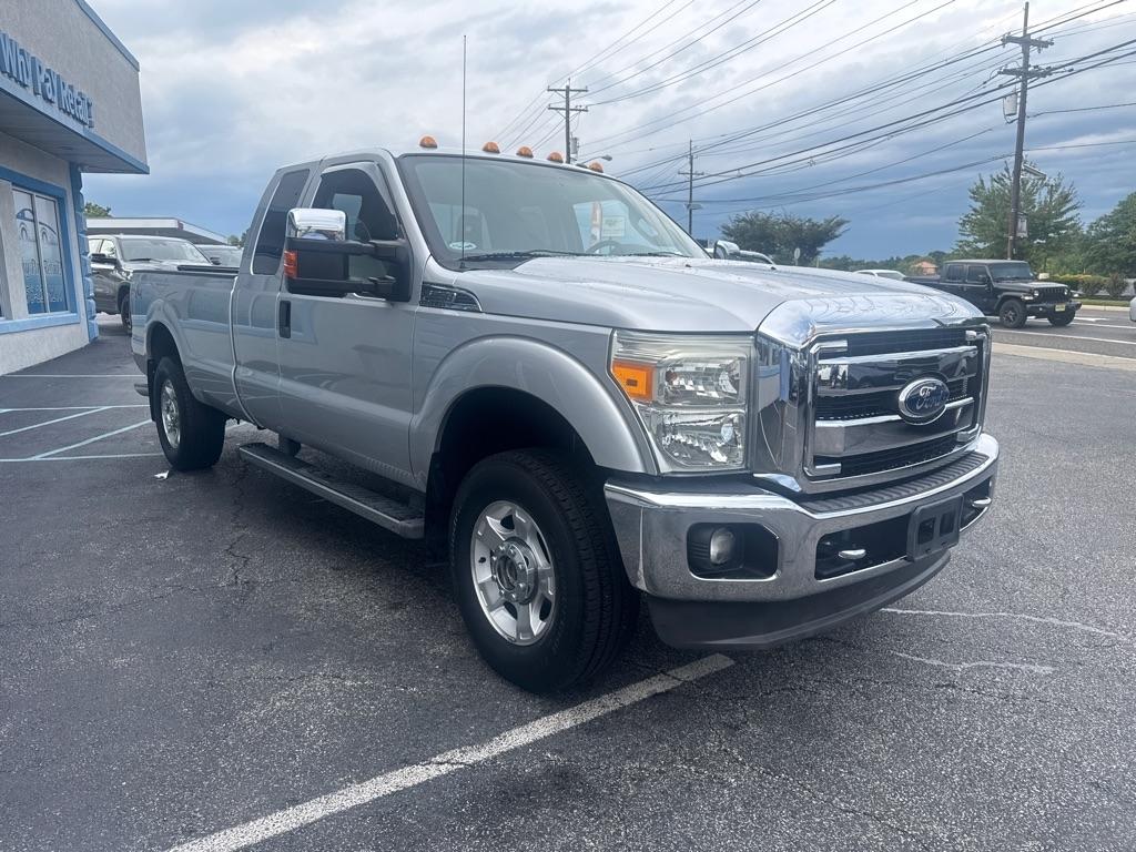 Ford Super Duty F-250 SRW 4WD SuperCab 142" Lariat 2011