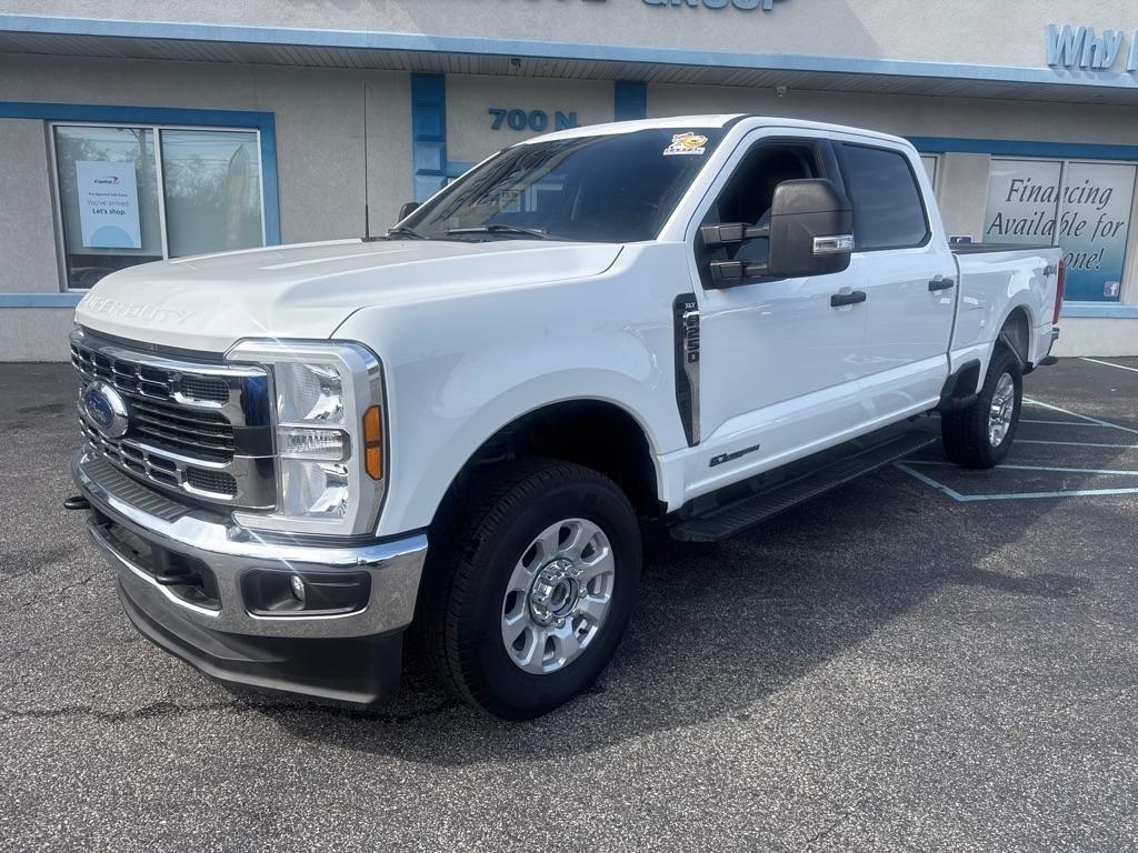 Ford Super Duty F-250 SRW King Ranch 4WD Crew Cab 8' Box 2024