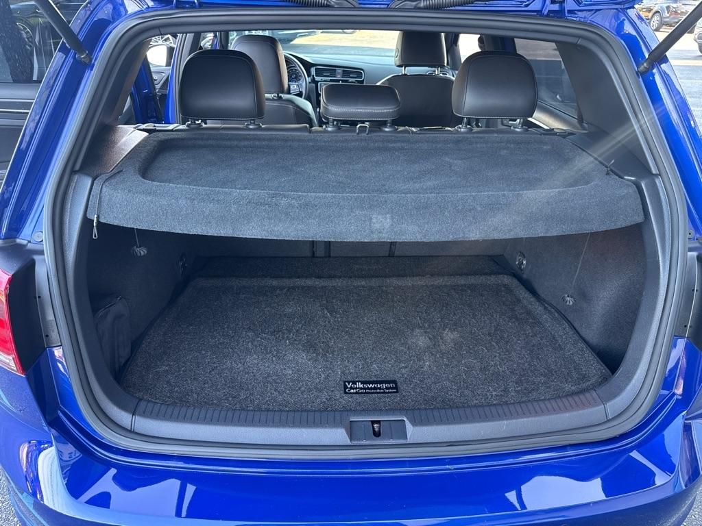 Volkswagen Golf R 4-Door Manual w/DCC/Nav 2017
