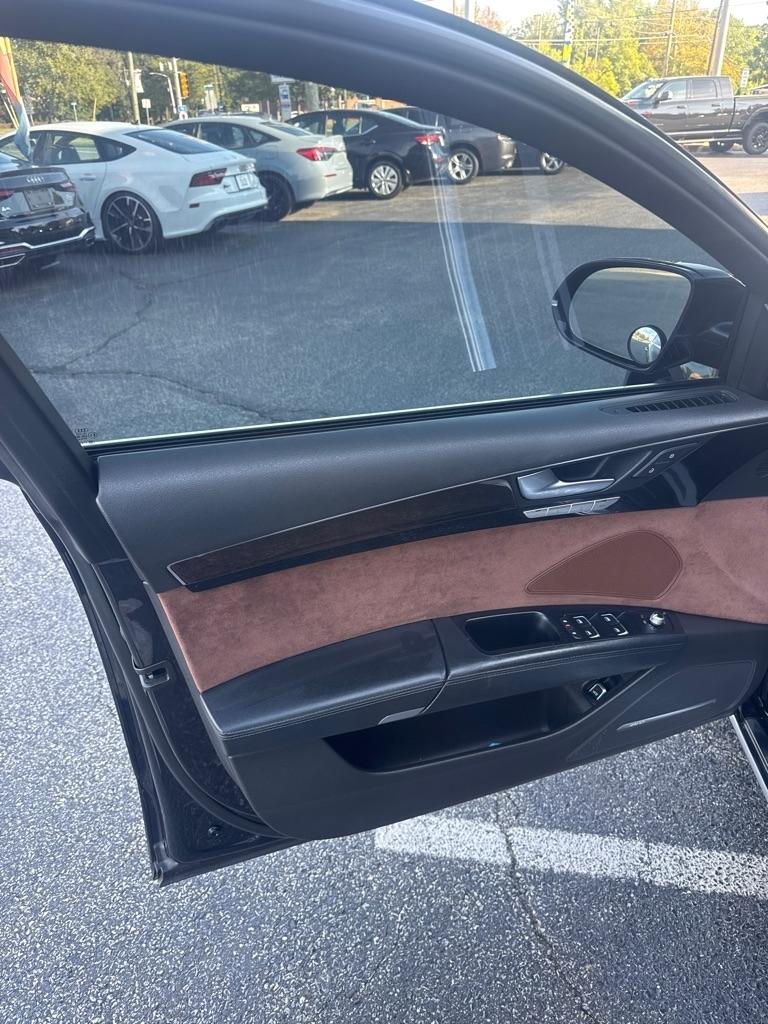 Audi A8 L 4dr Sdn 3.0T 2015