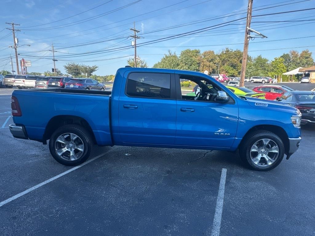 RAM 1500 Laramie 4x4 Crew Cab 5'7" Box 2023