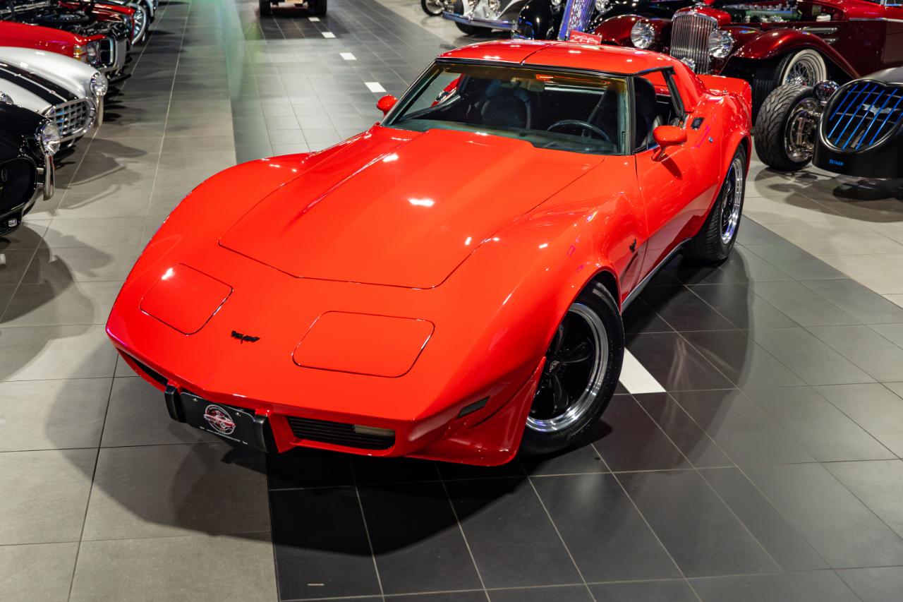 Chevrolet Corvette  1977