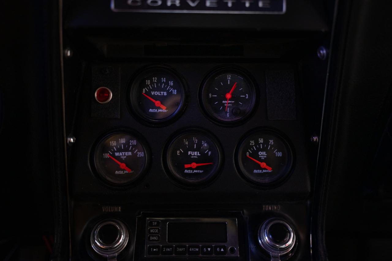 Chevrolet Corvette  1977