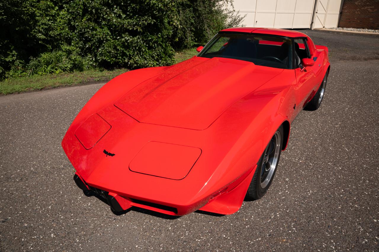 Chevrolet Corvette  1977
