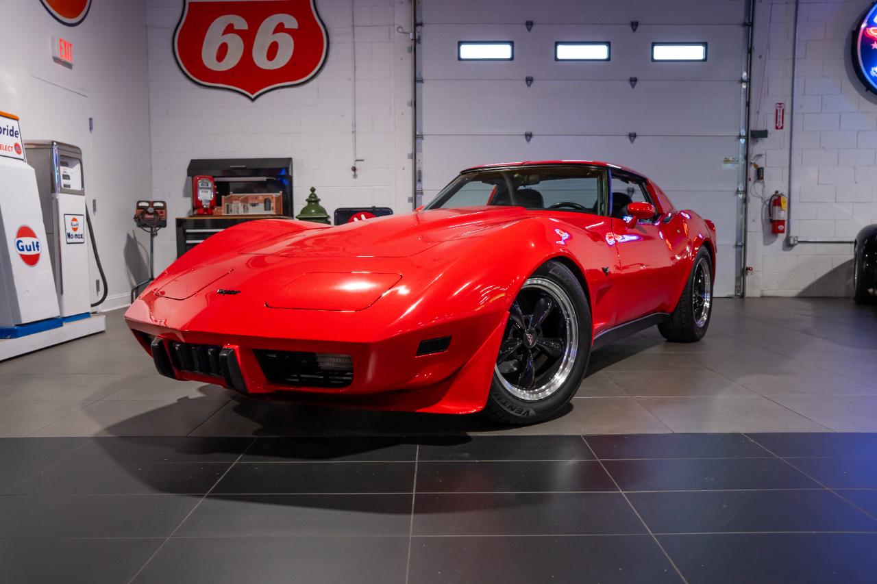 Chevrolet Corvette  1977