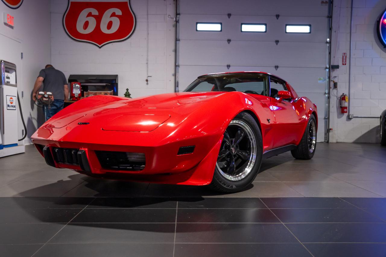 Chevrolet Corvette  1977