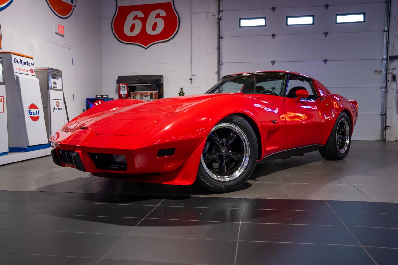 Chevrolet Corvette  1977