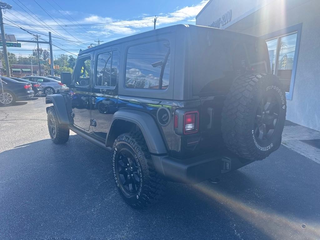 Jeep Wrangler Unlimited Willys 4x4 2021