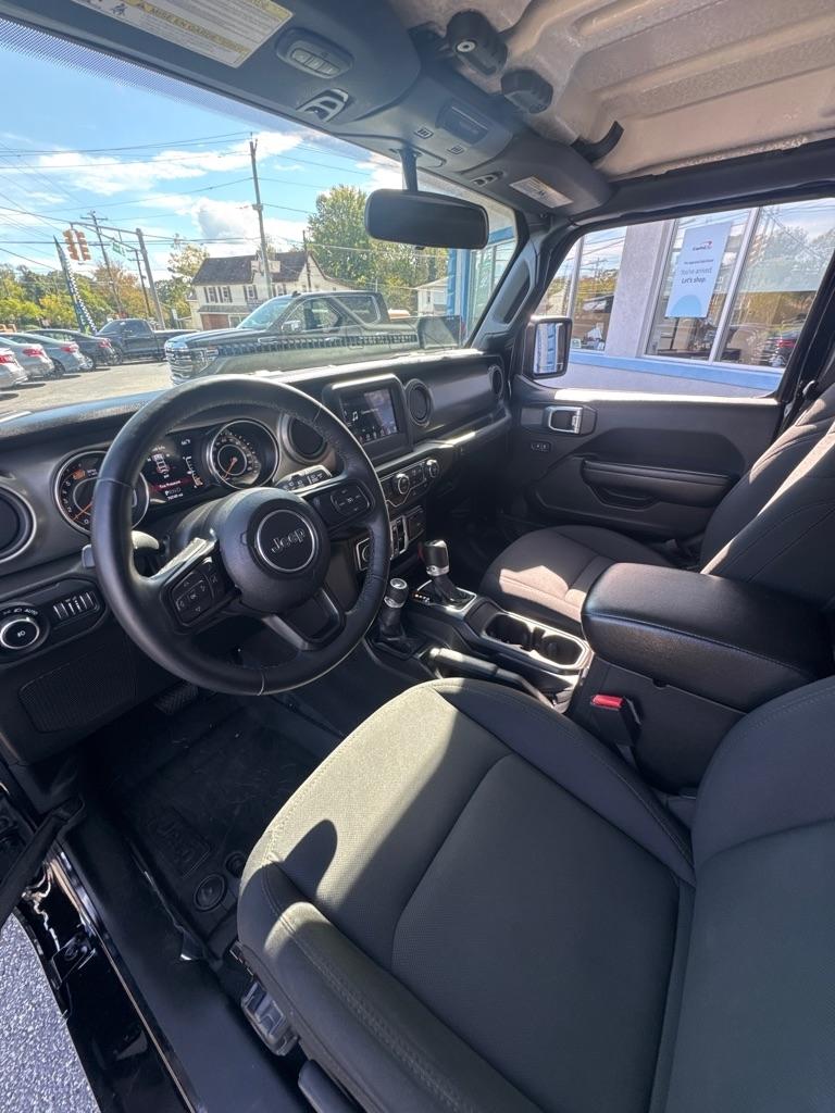 Jeep Wrangler Unlimited Willys 4x4 2021