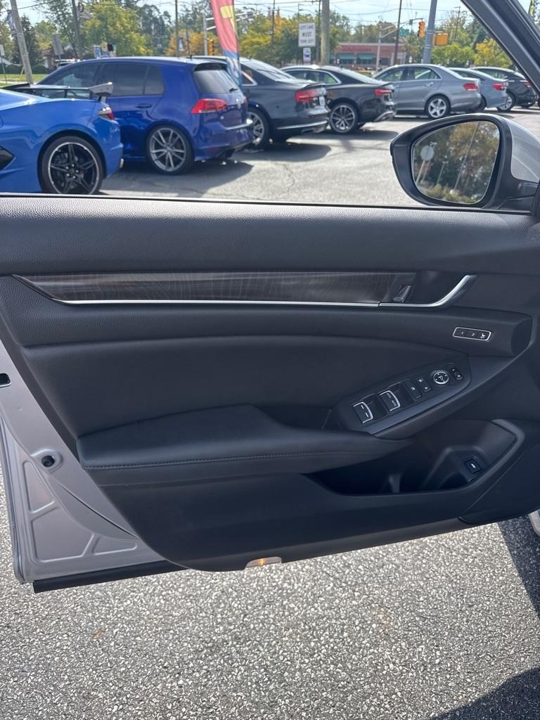 Honda Accord Hybrid Touring Sedan 2020