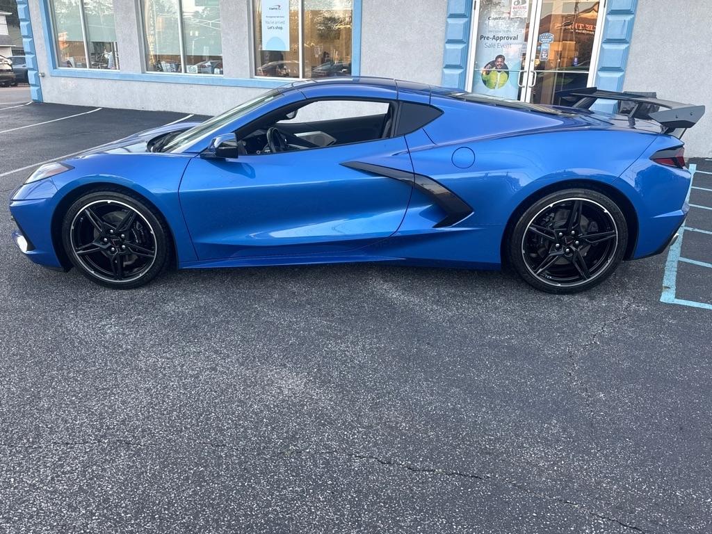 Chevrolet Corvette 2dr Stingray Cpe w/2LT 2021