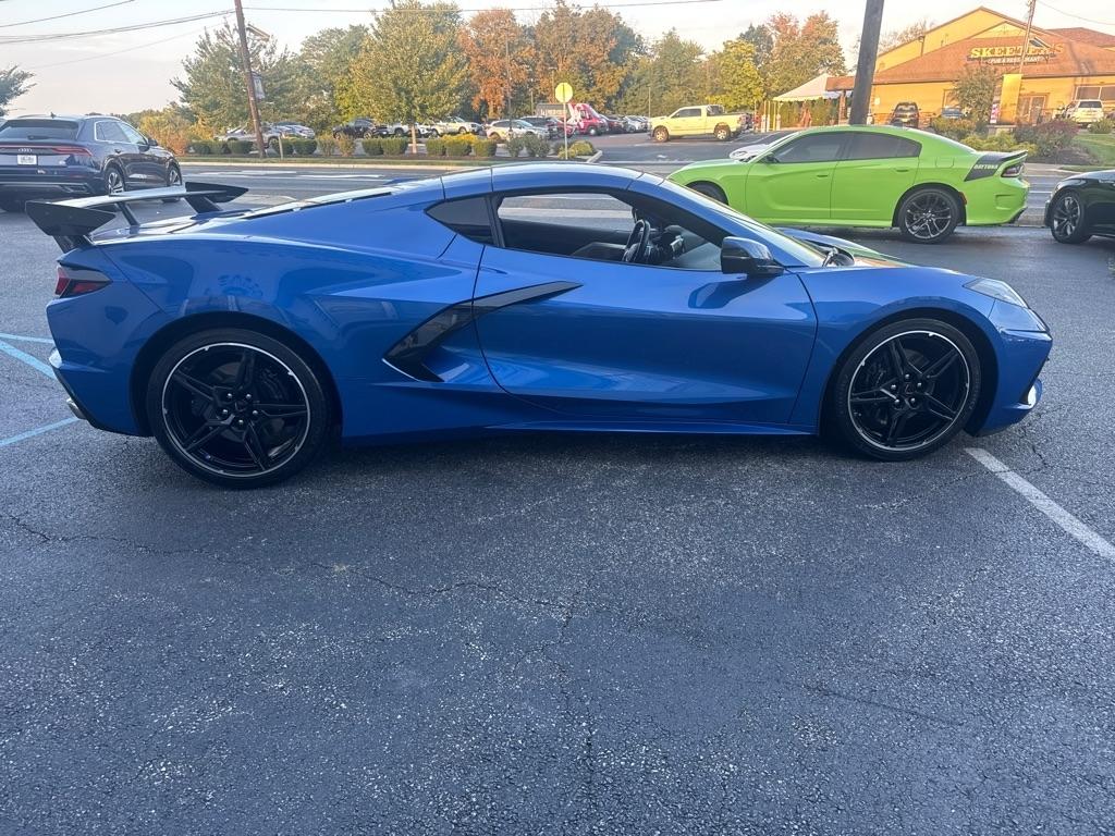 Chevrolet Corvette 2dr Stingray Cpe w/2LT 2021