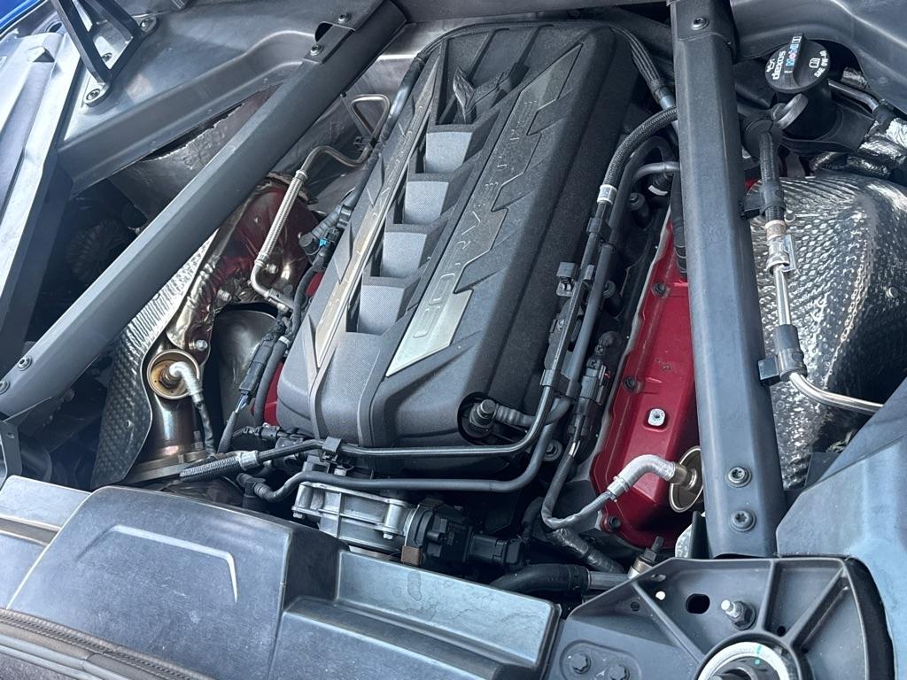 Chevrolet Corvette 2dr Stingray Cpe w/2LT 2021