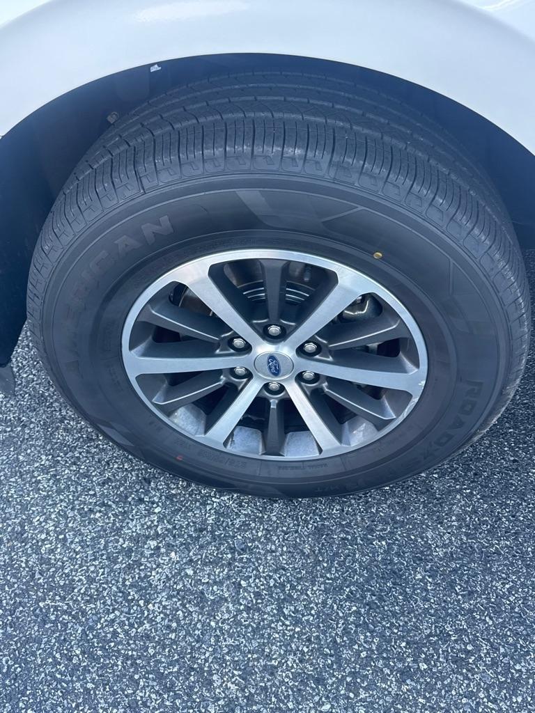 Ford Expedition XLT 4x4 2019
