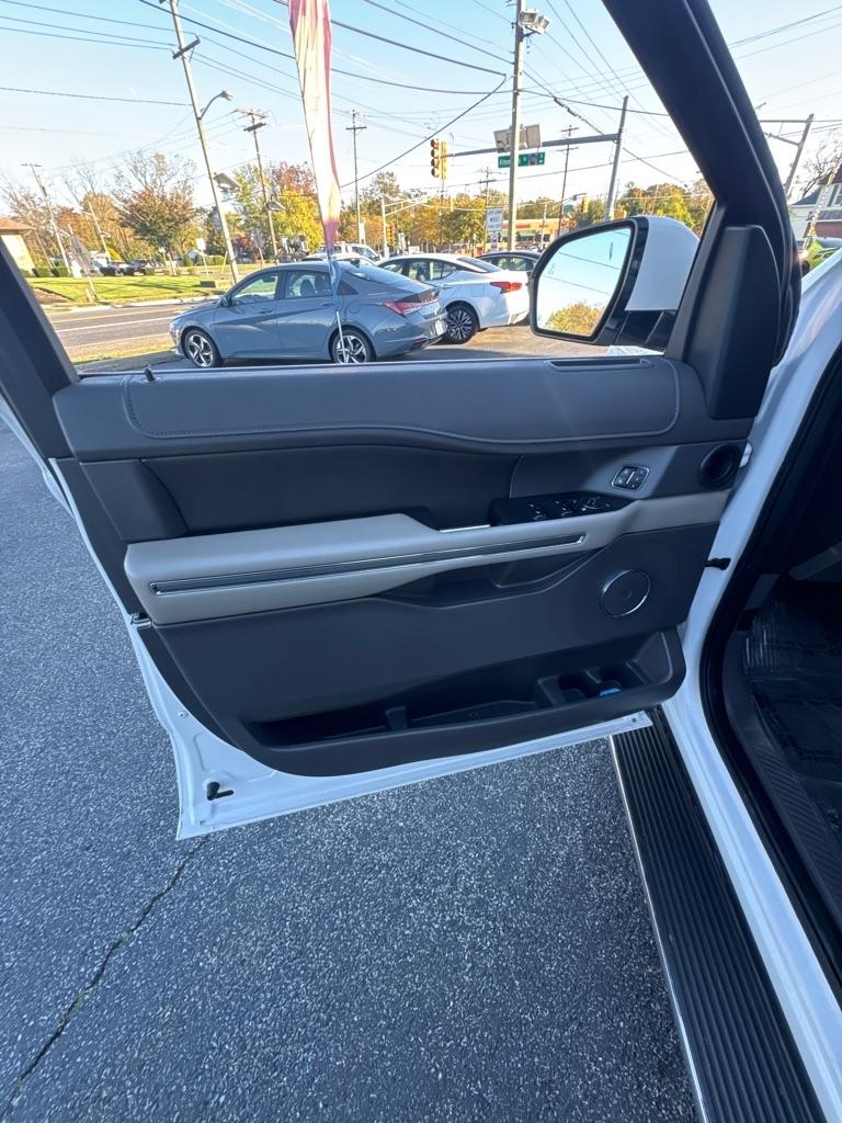 Ford Expedition XLT 4x4 2019