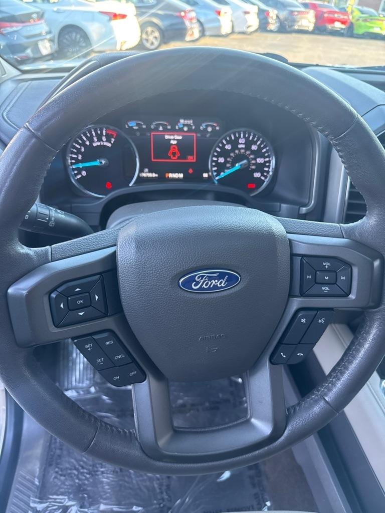 Ford Expedition XLT 4x4 2019