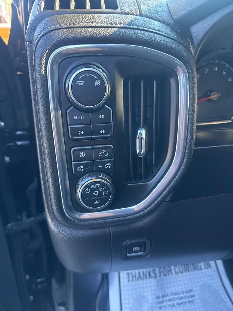 Chevrolet Silverado 1500 4WD Crew Cab 147" RST 2019