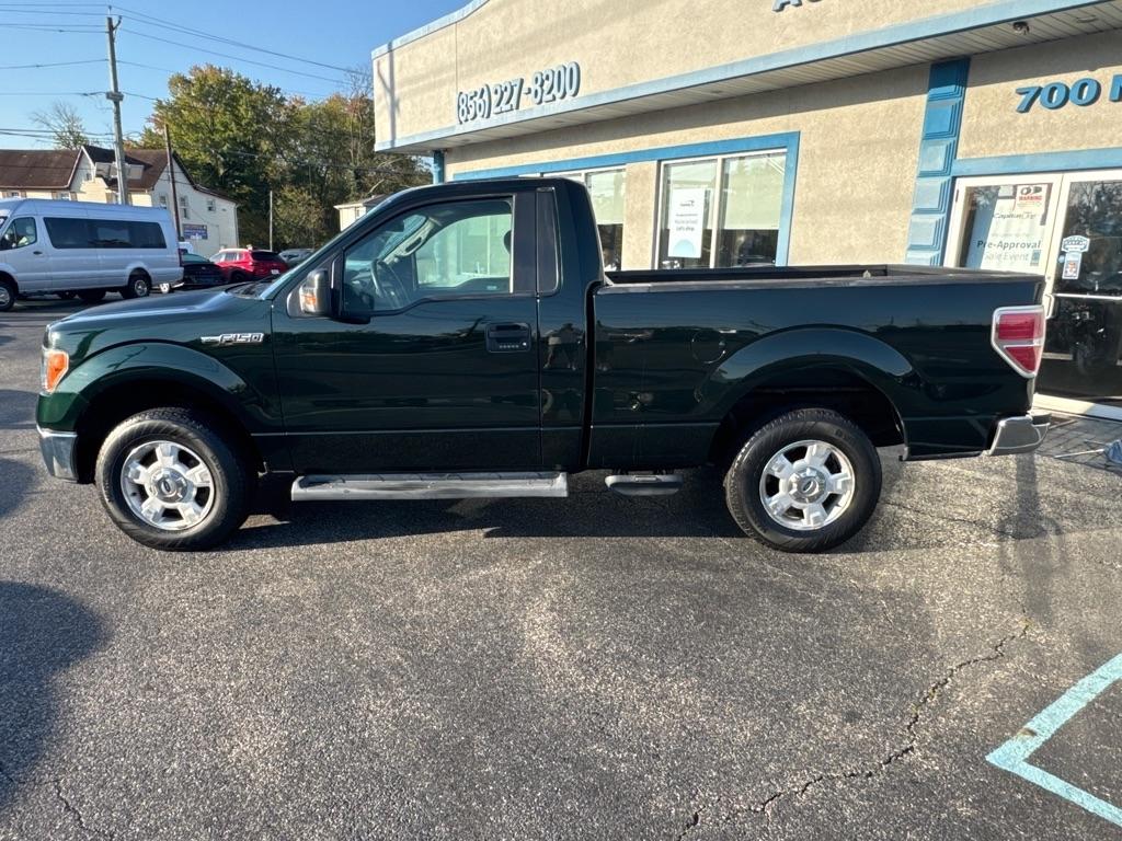 Ford F-150 2WD Reg Cab 122.5" XLT 2013