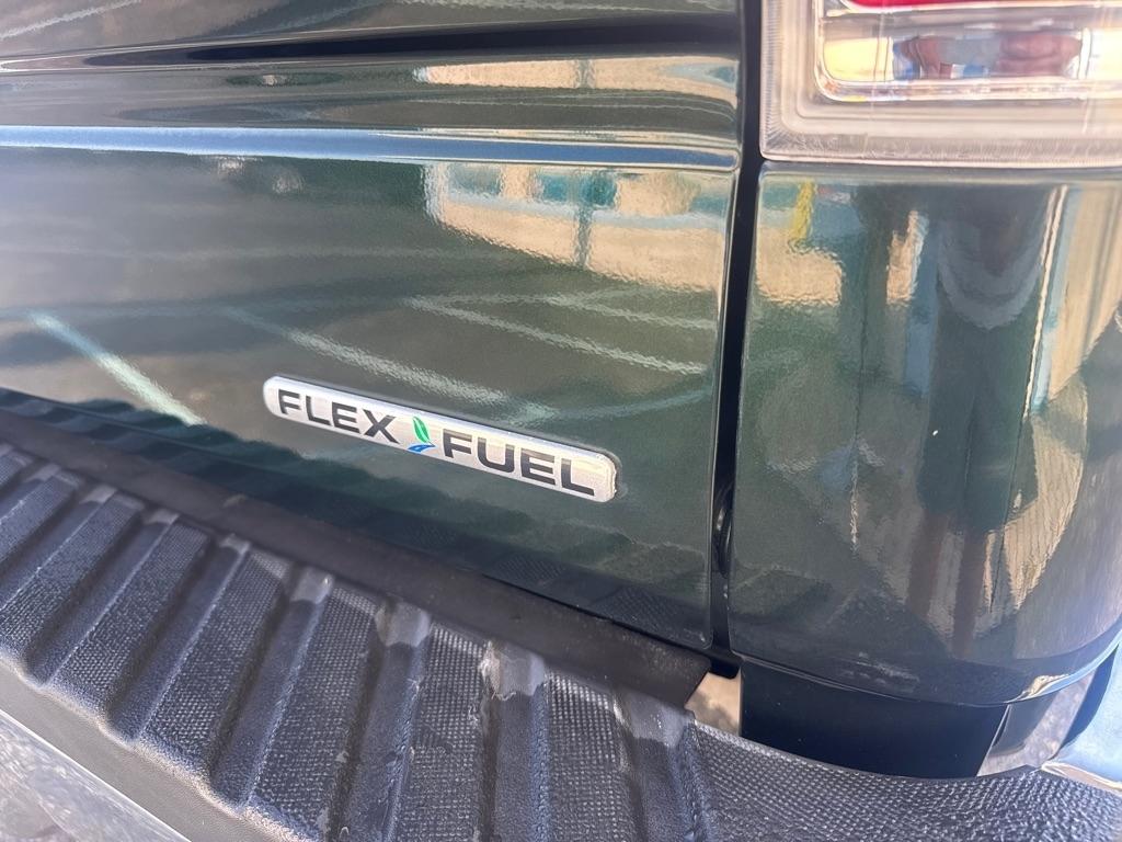 Ford F-150 2WD Reg Cab 122.5" XLT 2013