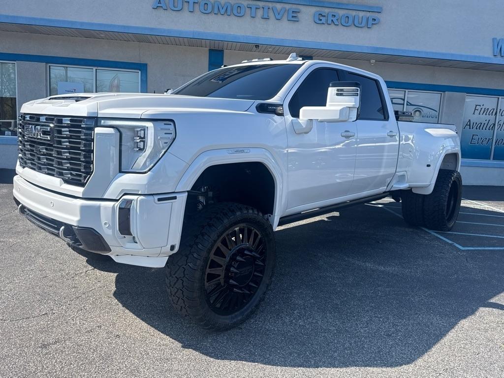 GMC Sierra 3500HD 4WD Crew Cab 172" Denali Ultimate 2024