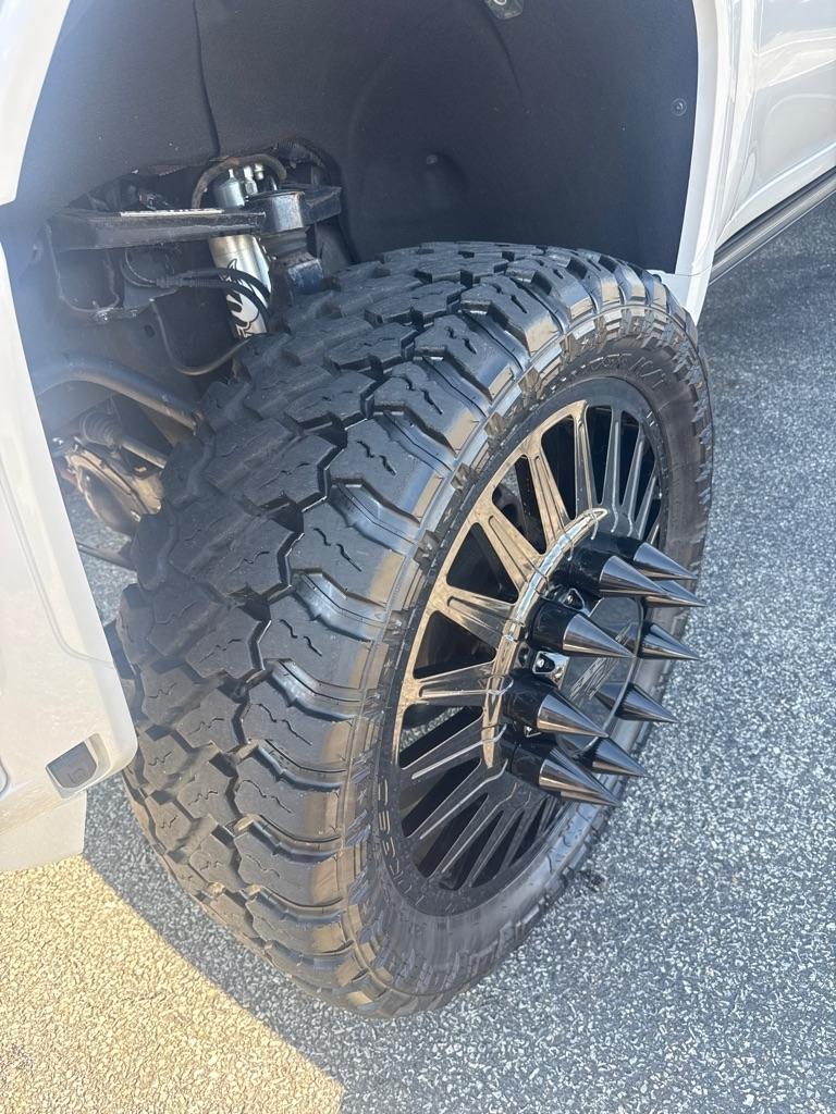 GMC Sierra 3500HD 4WD Crew Cab 172" Denali Ultimate 2024