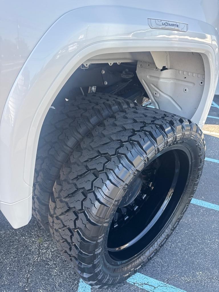 GMC Sierra 3500HD 4WD Crew Cab 172" Denali Ultimate 2024