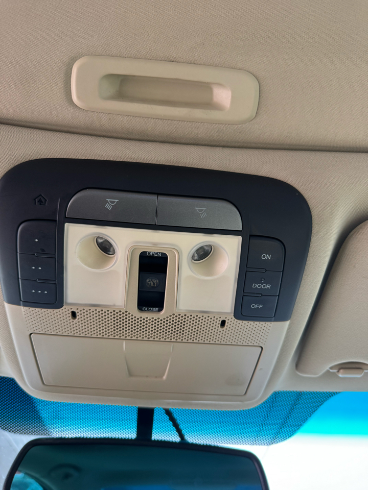 Acura TL 6-Speed AT 2013