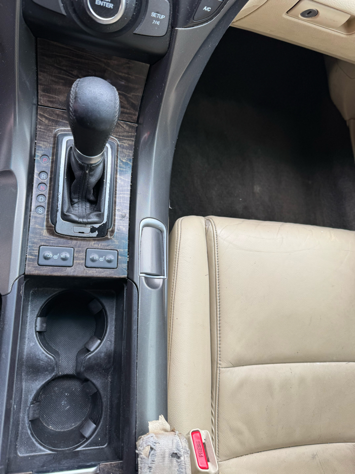 Acura TL 6-Speed AT 2013