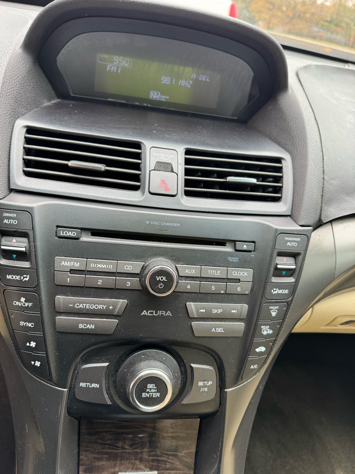 Acura TL 6-Speed AT 2013