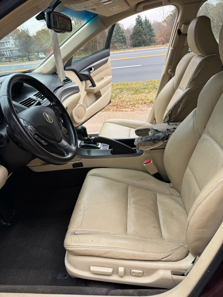 Acura TL 6-Speed AT 2013