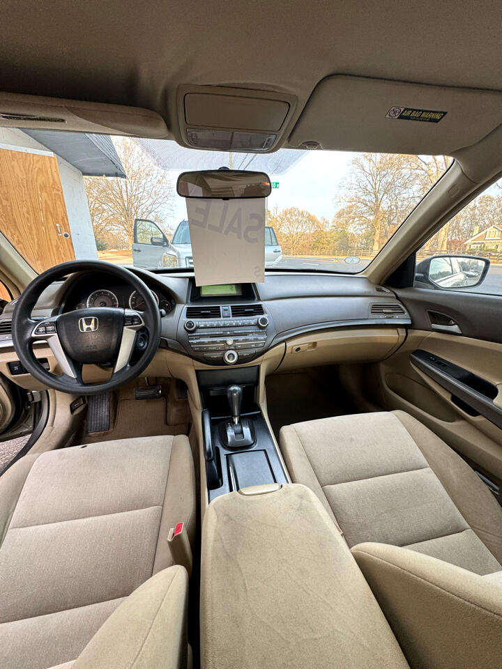 Honda Accord LX sedan AT 2009