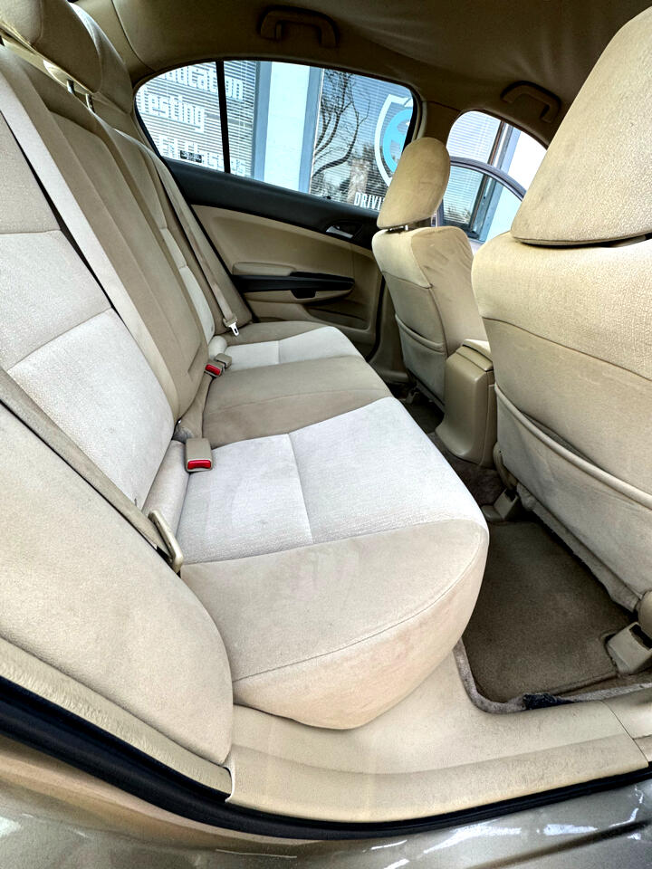 Honda Accord LX sedan AT 2009