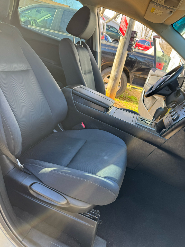 Mazda CX-9 Sport 2011