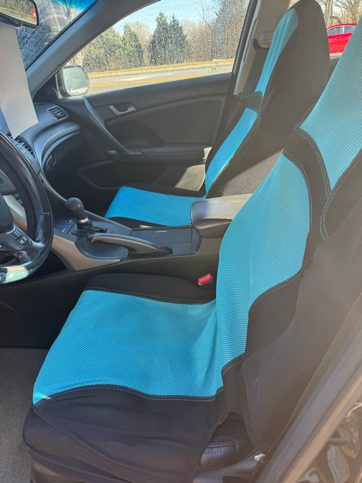 Acura TSX 5-Speed AT with Tech Package 2009