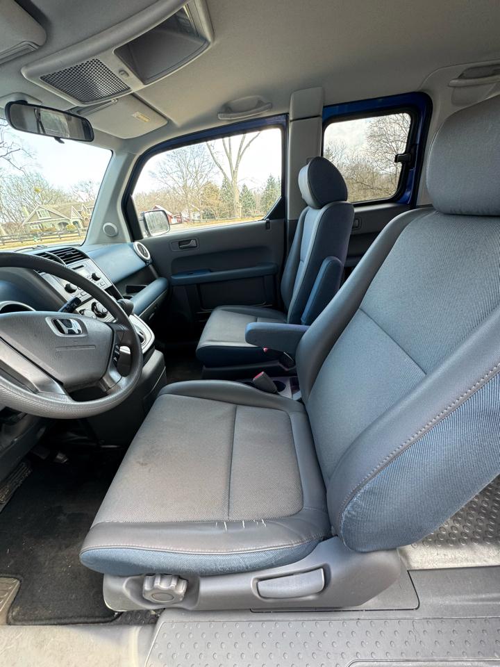 Honda Element EX 4WD 4-spd AT 2005