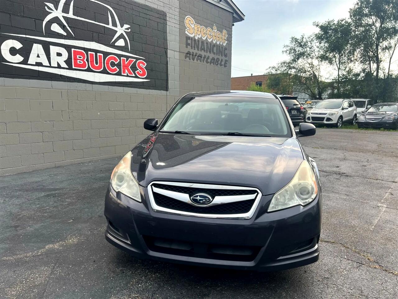 2010 Subaru Legacy 2.5i Premium photo 3