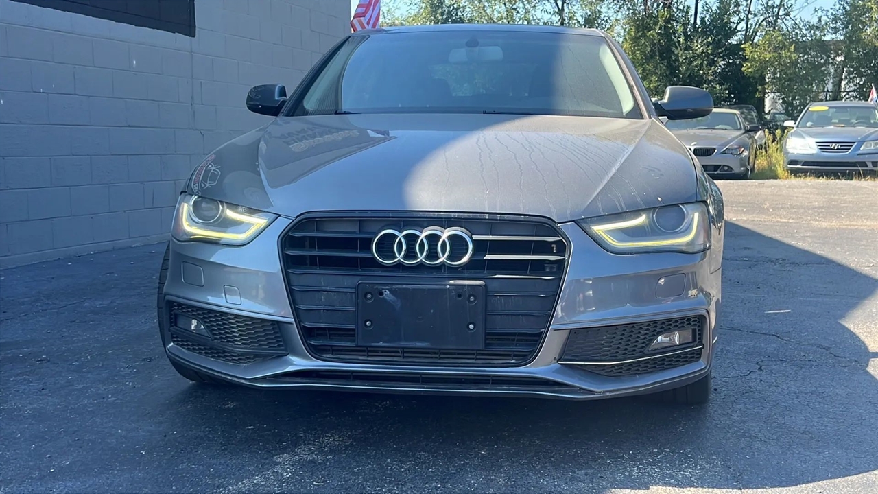 2016 Audi A4 2.0T Premium photo 4