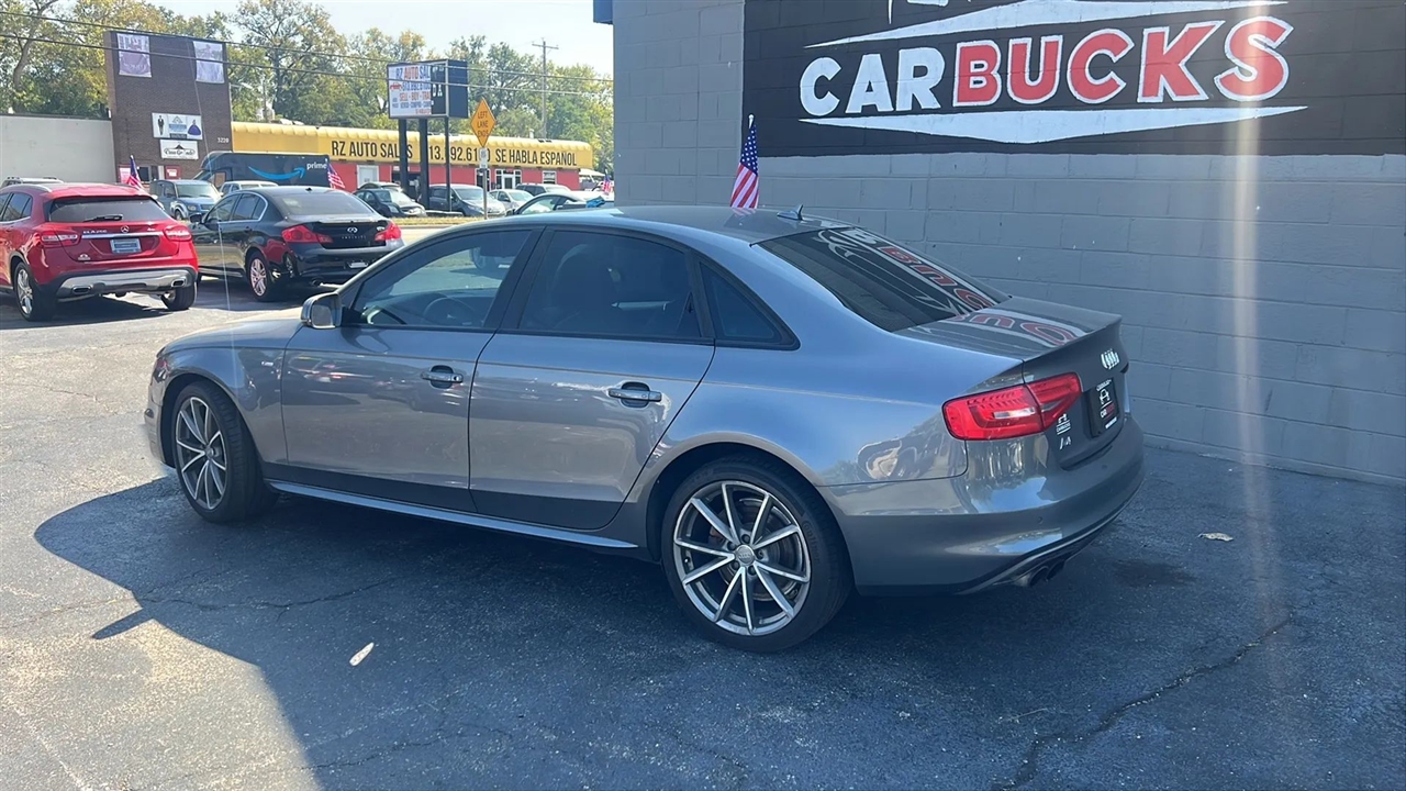 2016 Audi A4 2.0T Premium photo 10