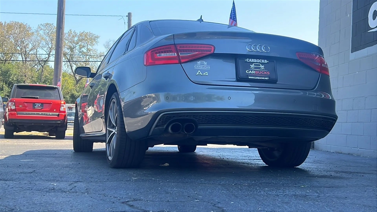 2016 Audi A4 2.0T Premium photo 11